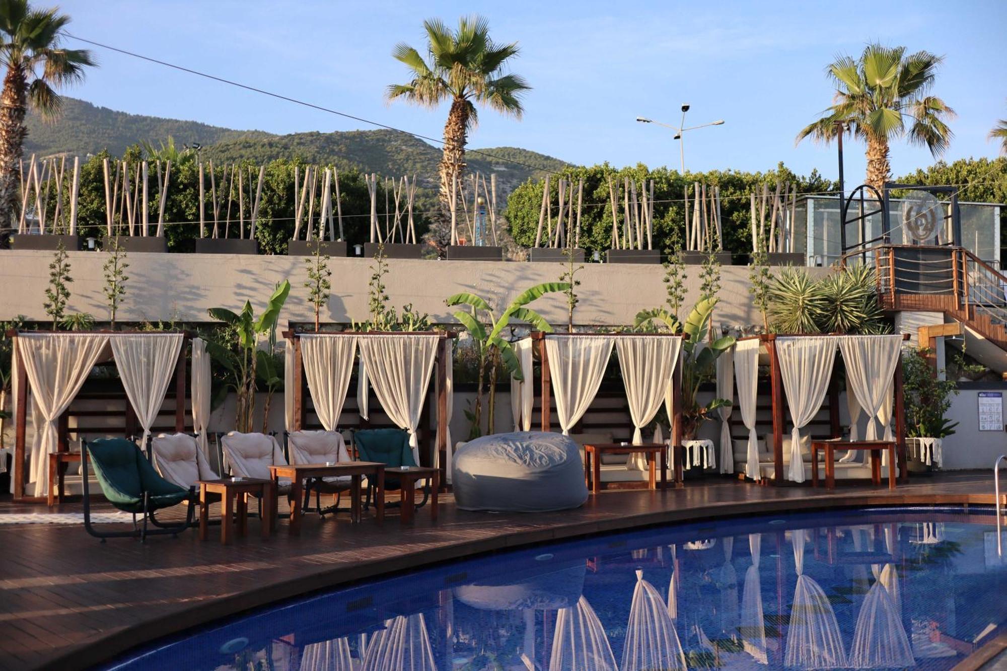 Illusion Clubhotel Only Adult Отель