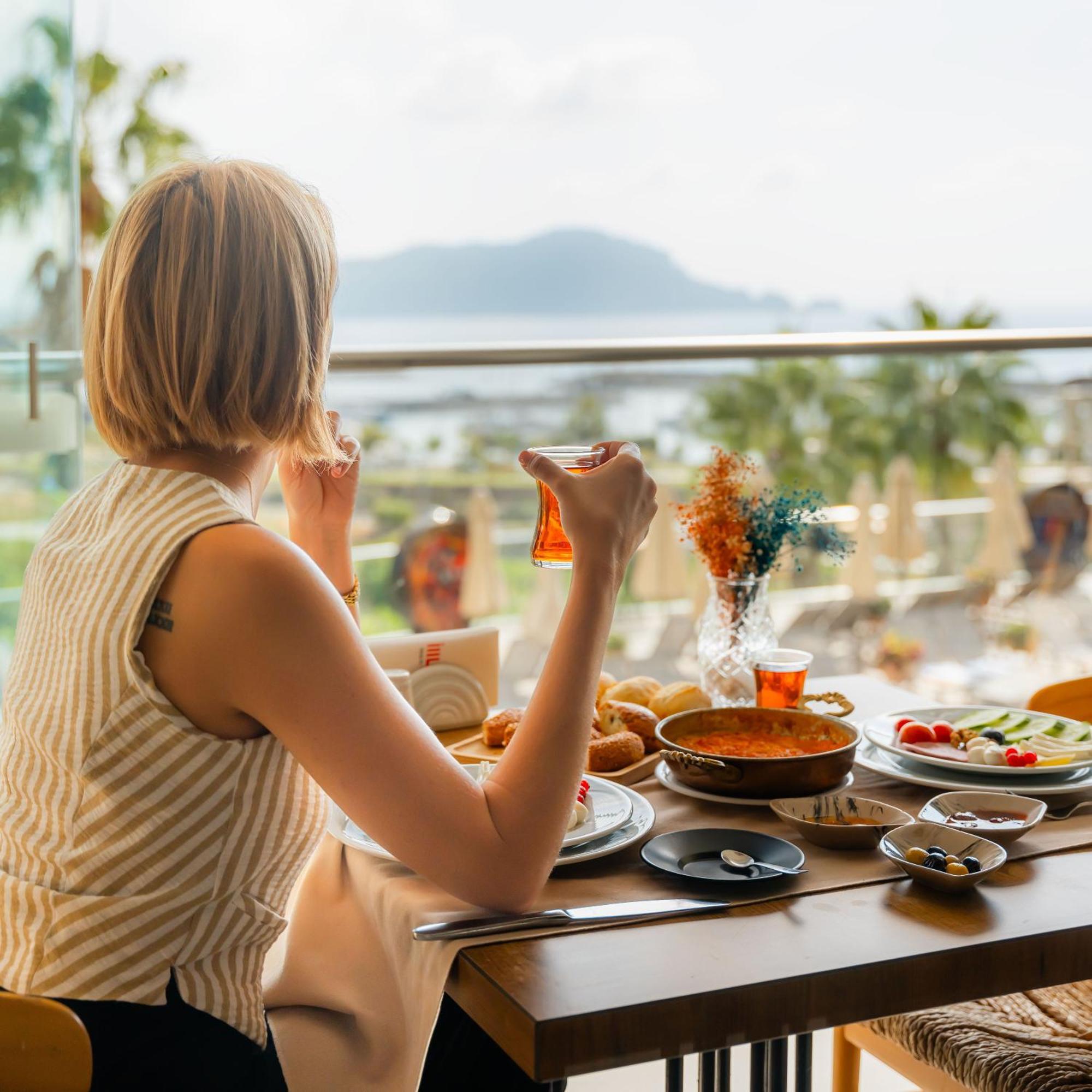 Отель Illusion Clubhotel Only Adult 3*